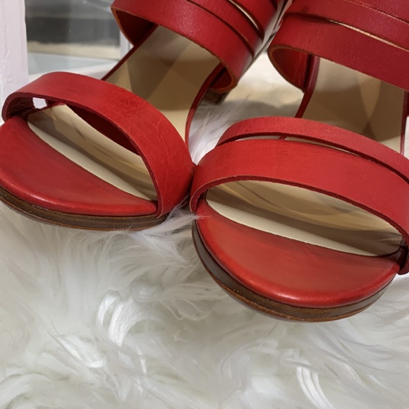 🆕NWOB MaxStudio Red Leather Strappy Heels, 6M - Picture 4 of 11